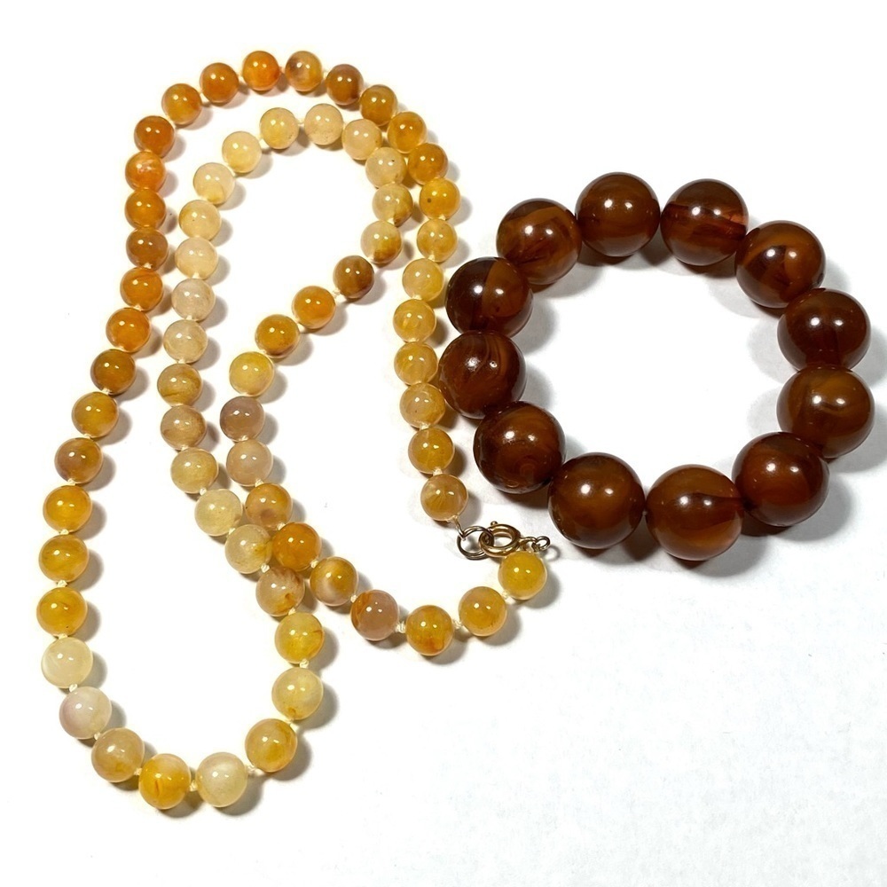 Vintage Plastic Necklace 24” and Stretch Plastic Bracelet